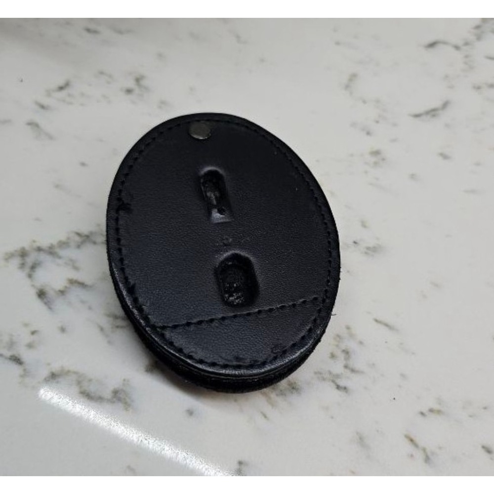 Badge Holder One Size Black Silver